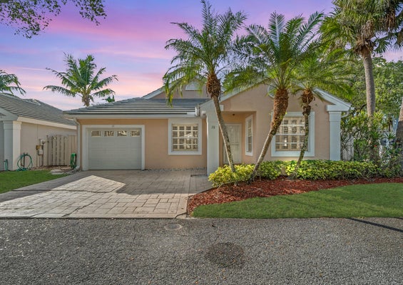 28 GOVERNORS CT, PALM BEACH GARDENS, FL 33418 - Image de62b07f536ec79d3e819350c4d8db2b/1627281263