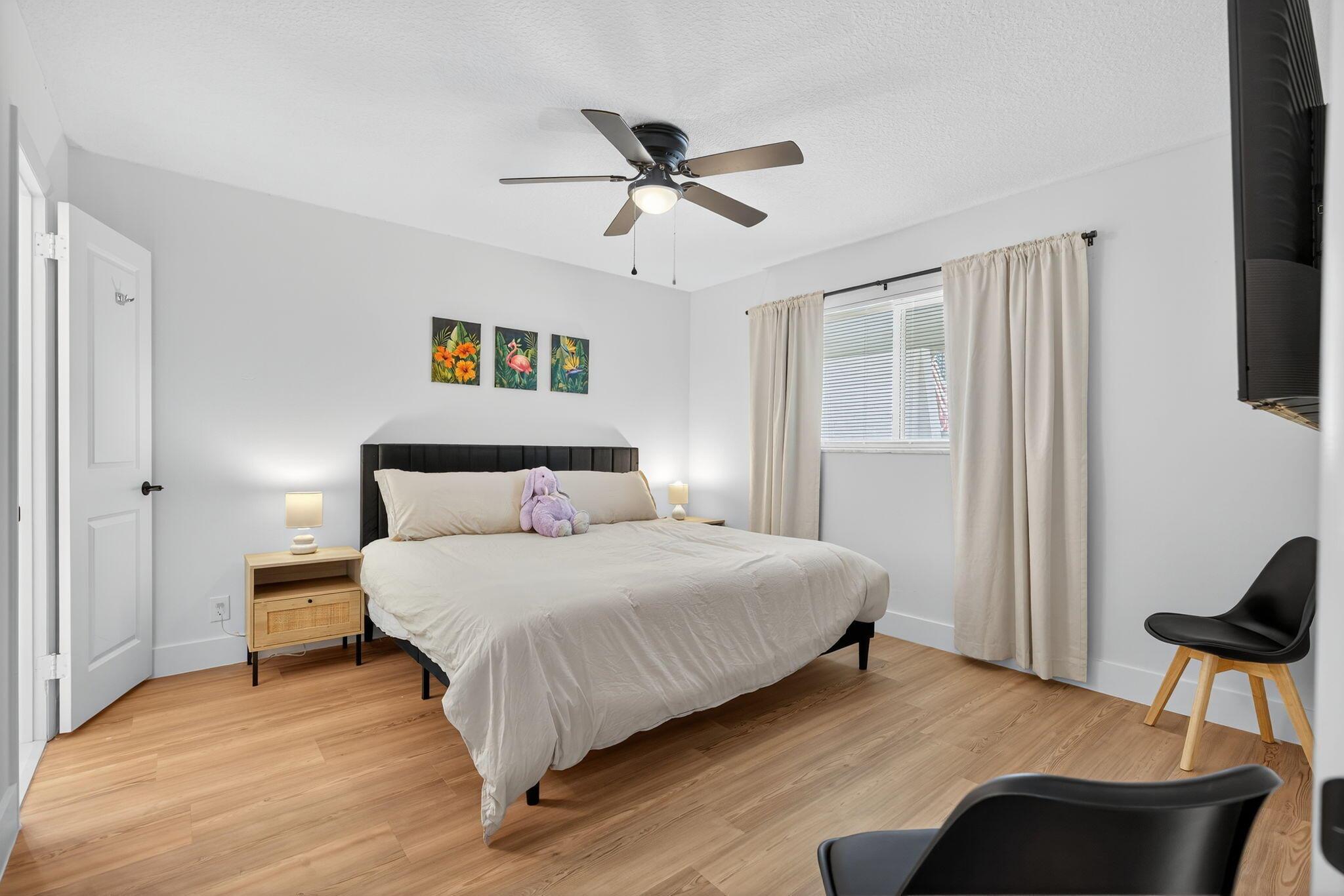 JUNO ISLES 3 - Residential Lease