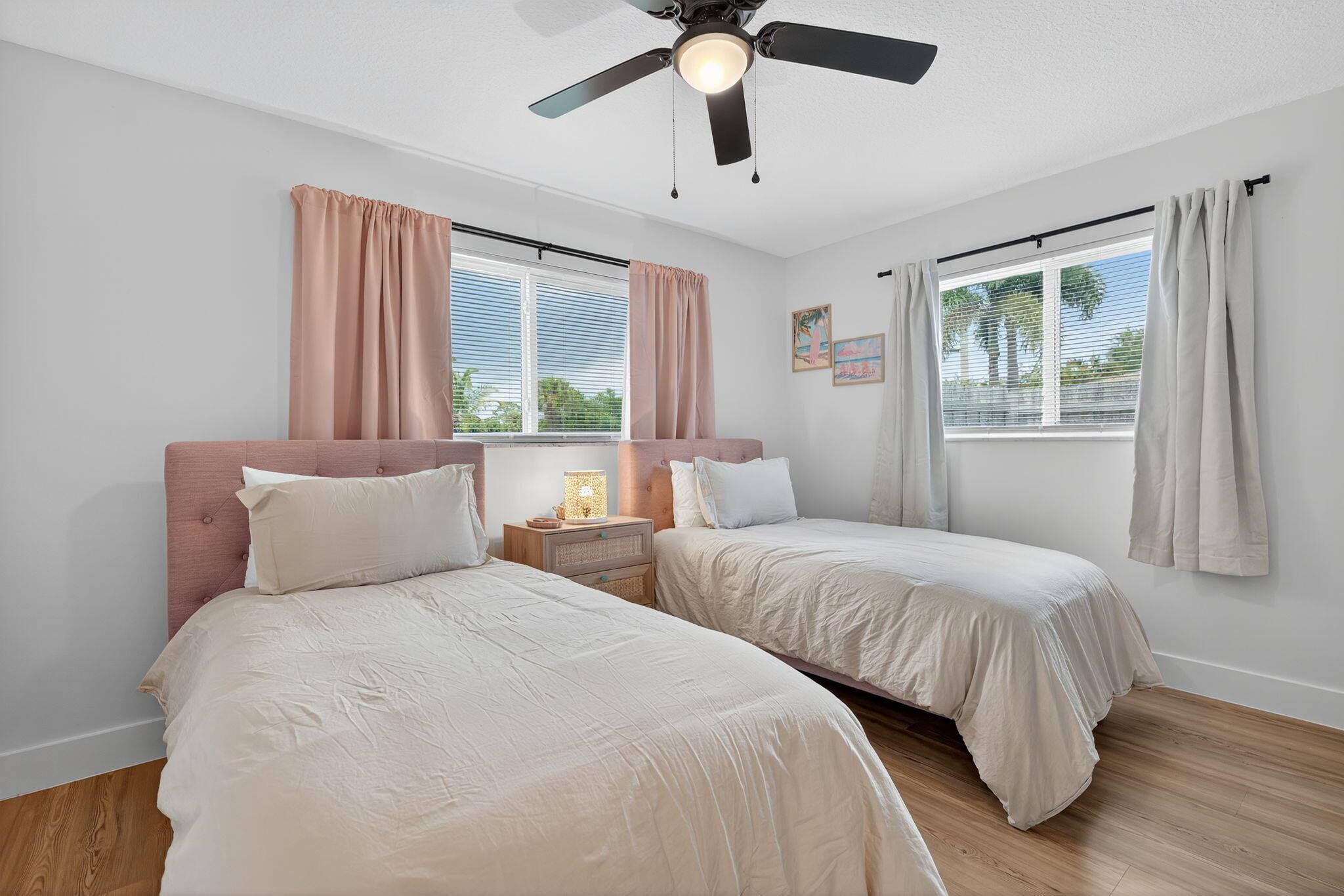 JUNO ISLES 3 - Residential Lease