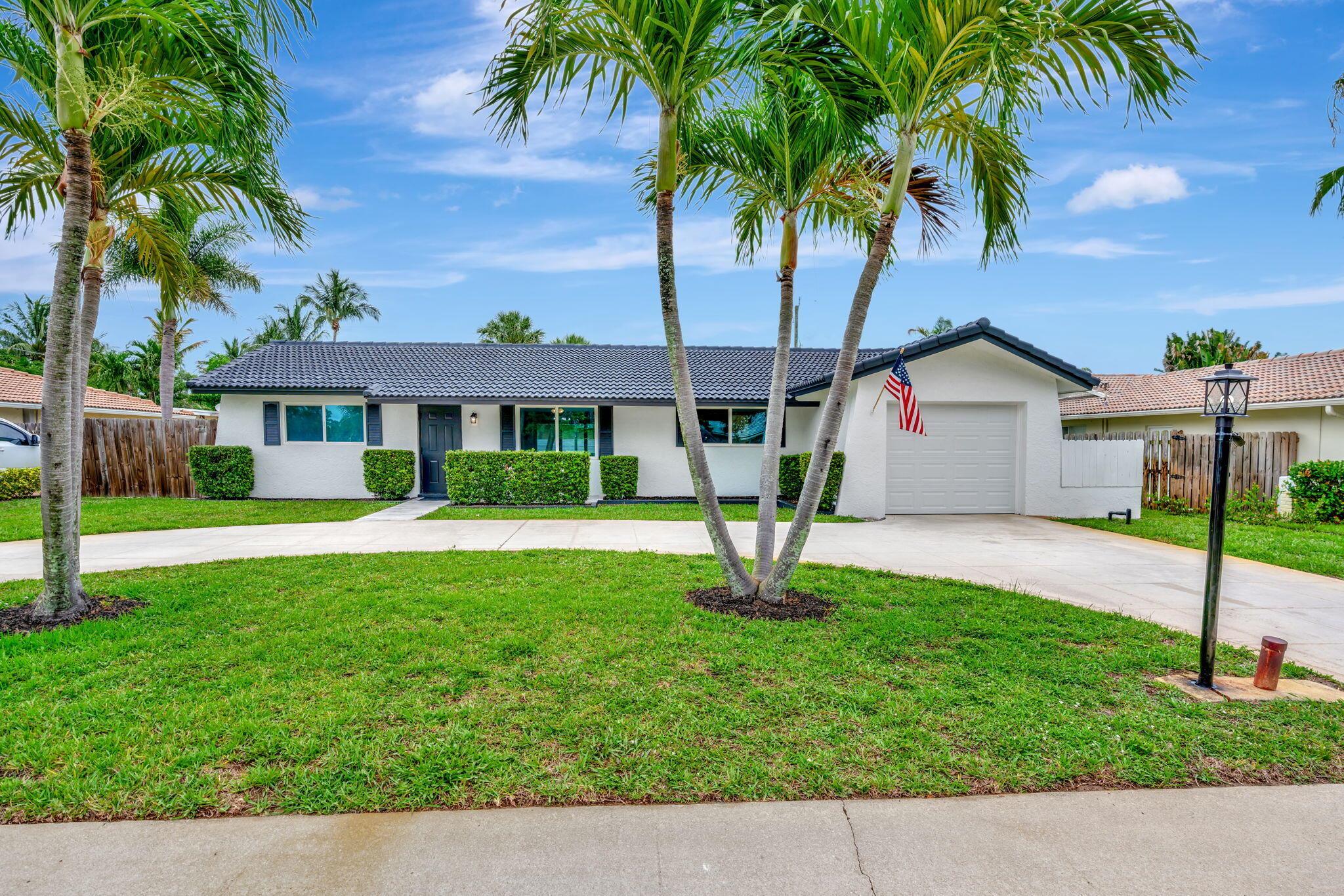 FULLY FURNISHED TURN KEY SEASONAL RENTAL OR ANNUAL. Sort after Juno Isles minutes from Juno Beach. This beautifully furnished and decorated Single Family 4 bedroom, 2 bathrooms. Laundry inside, single car garage, covered and screened patio and large fenced back yard. The home has being completely remodeled. Rent includes landscaping. Featuring a circular drive way, one car garage, 2 minutes from Burt Winters park ( Pet friendly) with boat launching ramp, canoeing/kayaking access, playgrounds, picnic areas, tennis courts, and more. 5 minutes from Juno Beach and close to fine dinning, Palm Beach Gardens mall, shopping, I 95, and 20 minutes to airport.