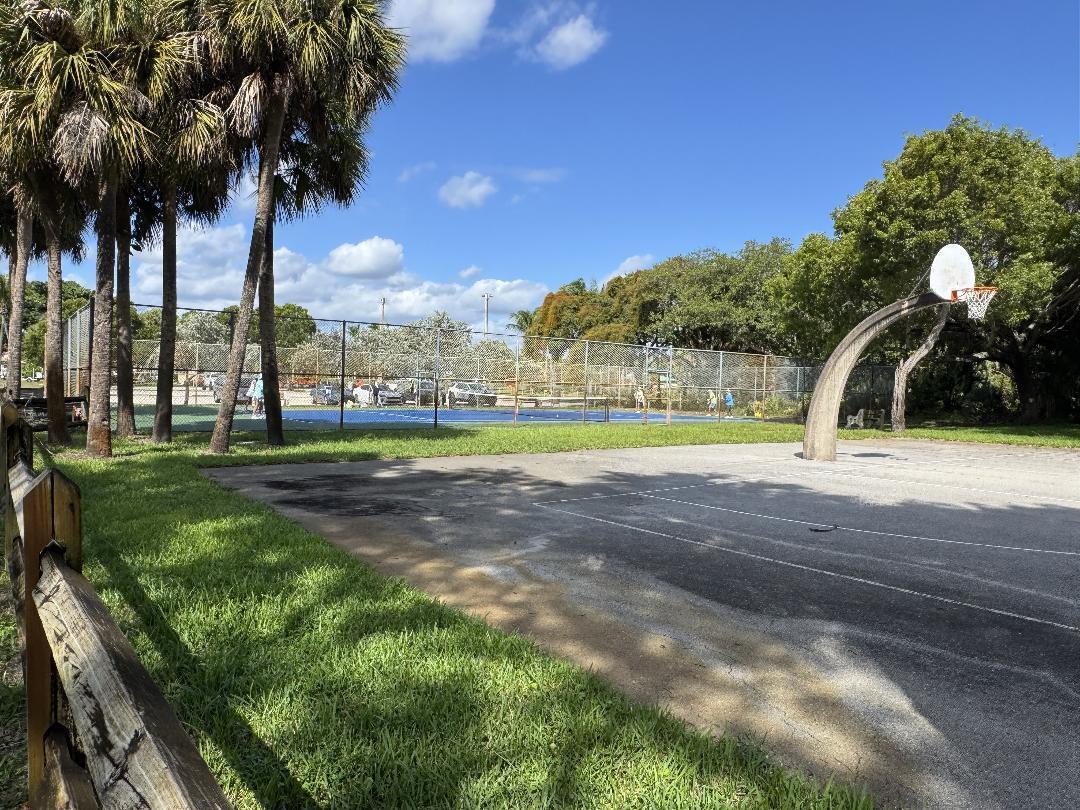 JUNO ISLES 3 - Residential Lease