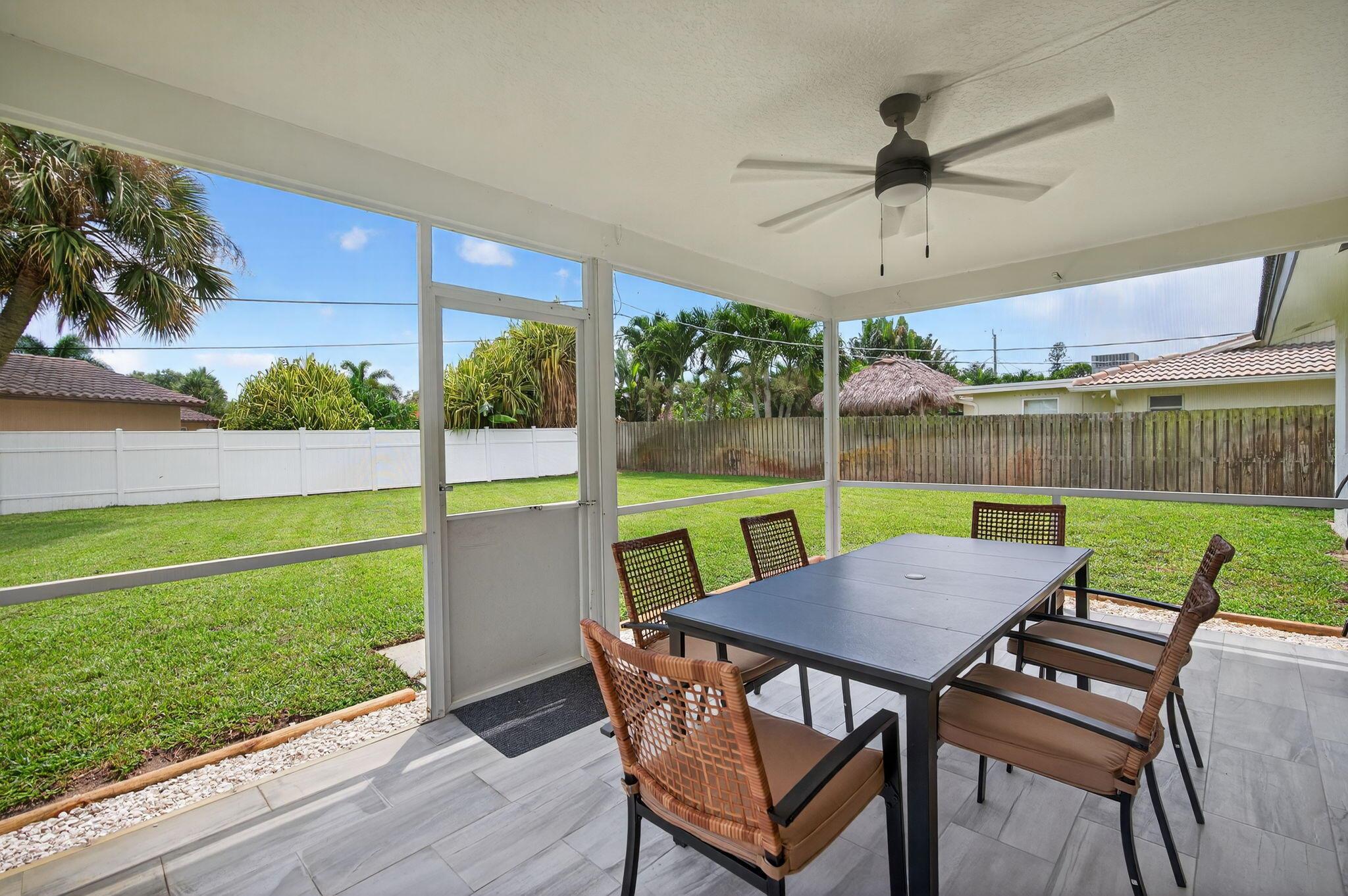 JUNO ISLES 3 - Residential Lease