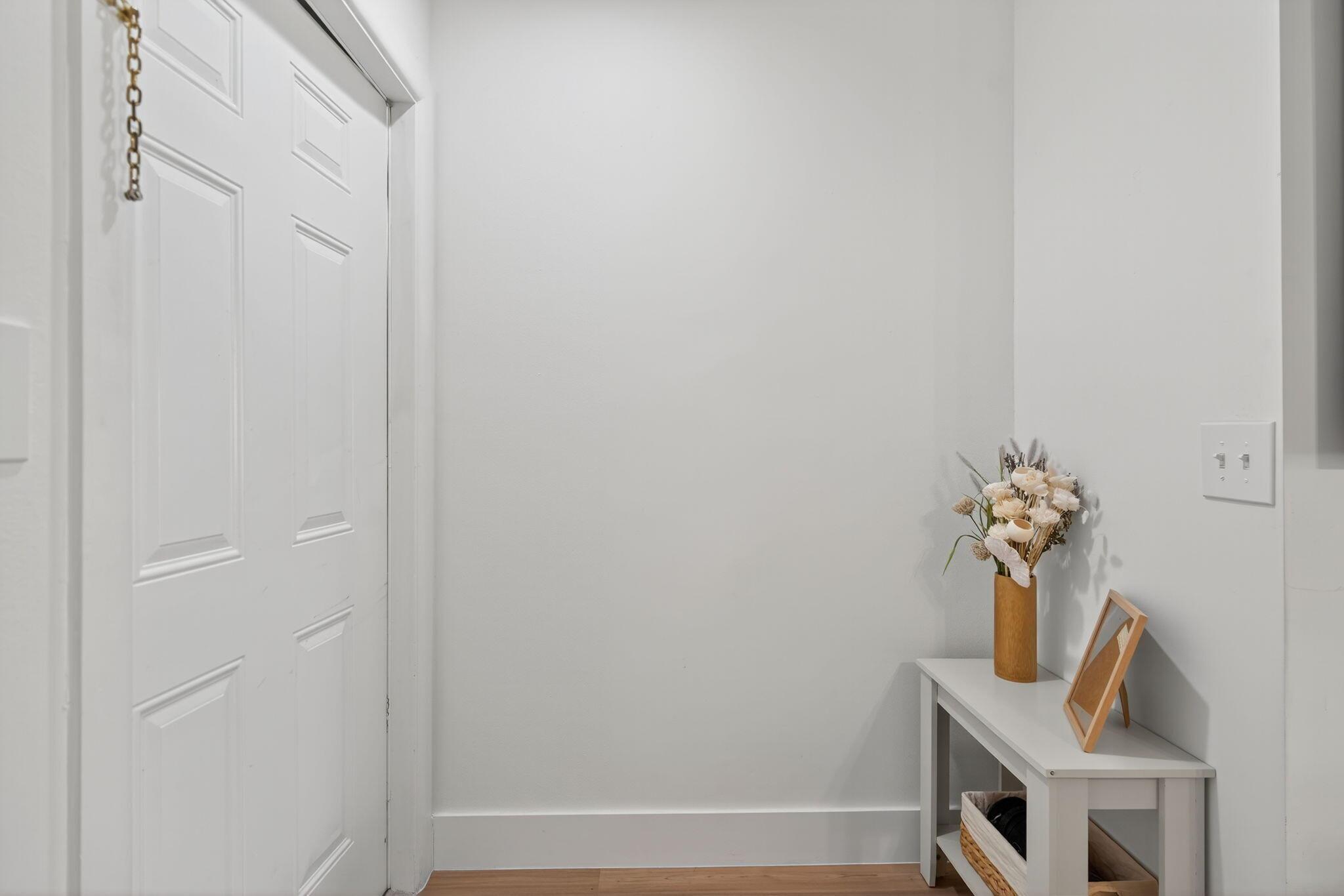 JUNO ISLES 3 - Residential Lease