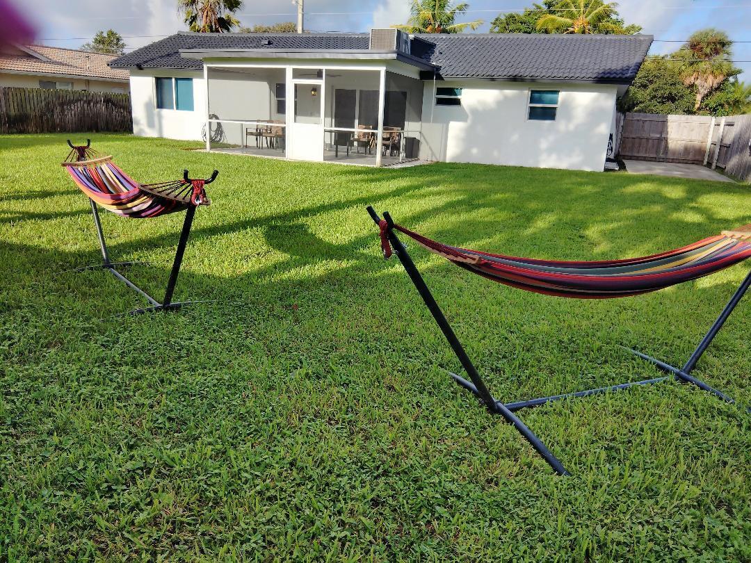 JUNO ISLES 3 - Residential Lease