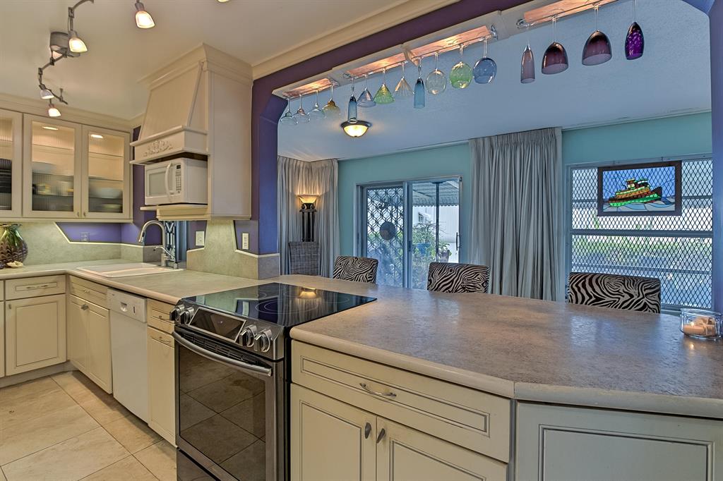 LEISUREVILLE SECOND SEC - Residential