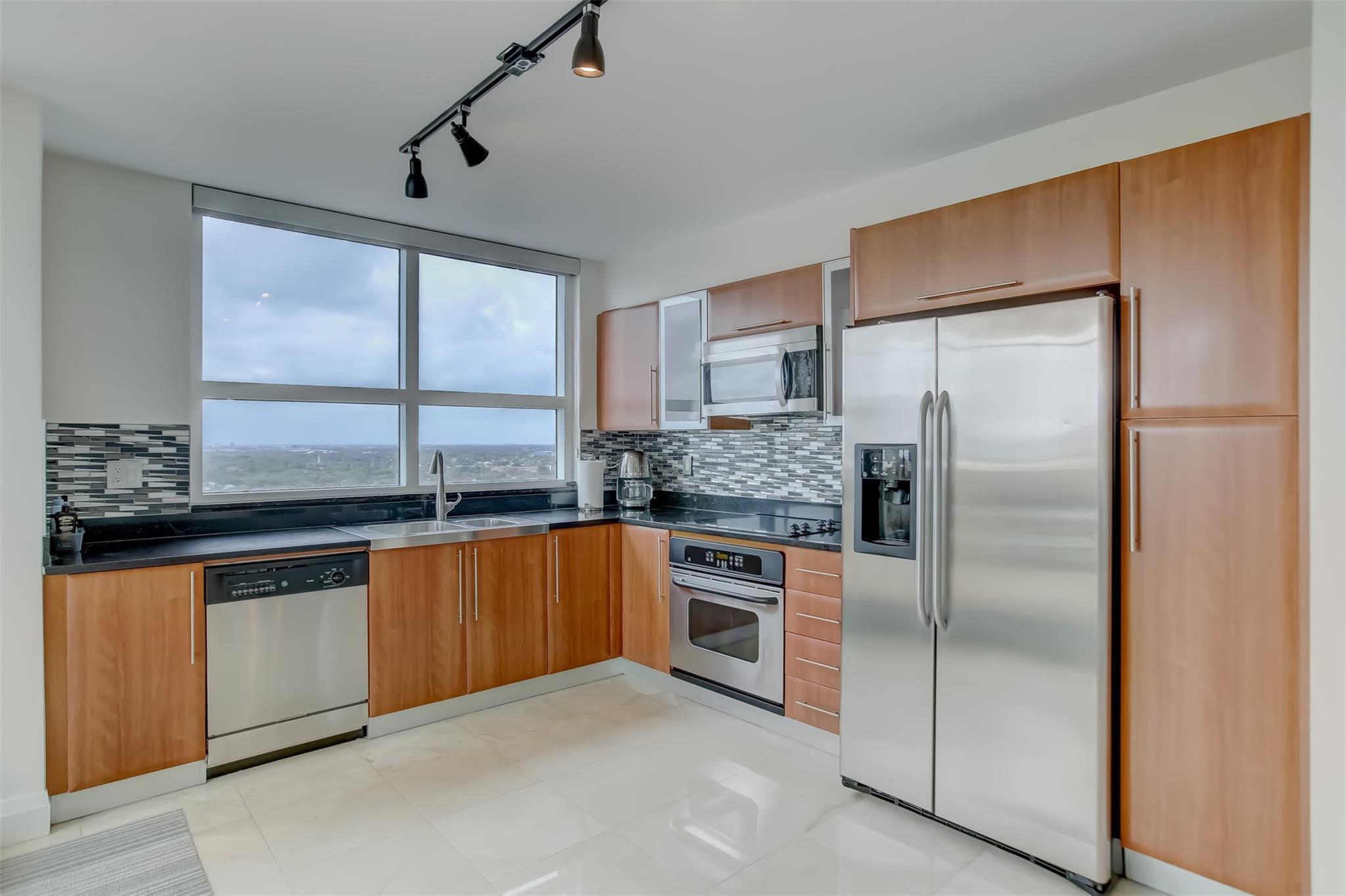 600 W Las Olas Blvd 1905-s