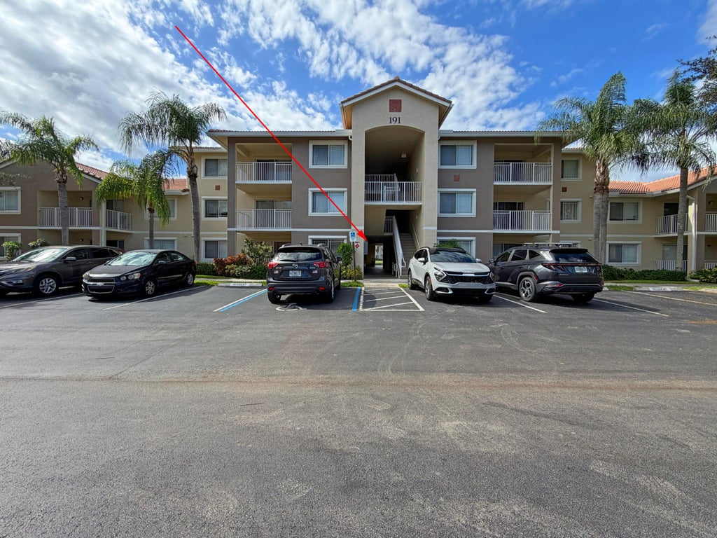 Photo of 191 SW Palm Drive #103, Port Saint Lucie, FL 34986 (MLS # B26091434)