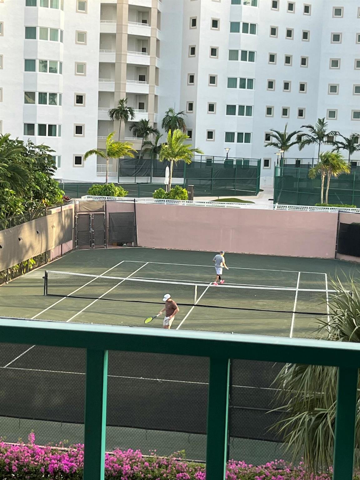 MIZNER COURT - Residential