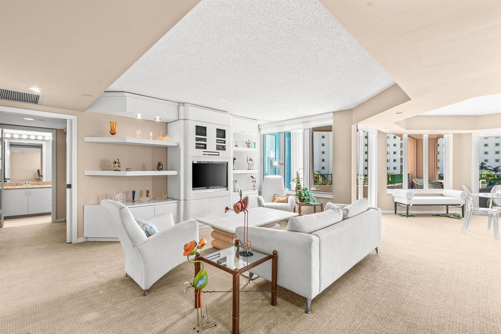 Photo of 140 SE 5th Avenue #442, Boca Raton, FL 33432 (MLS # R11149544)