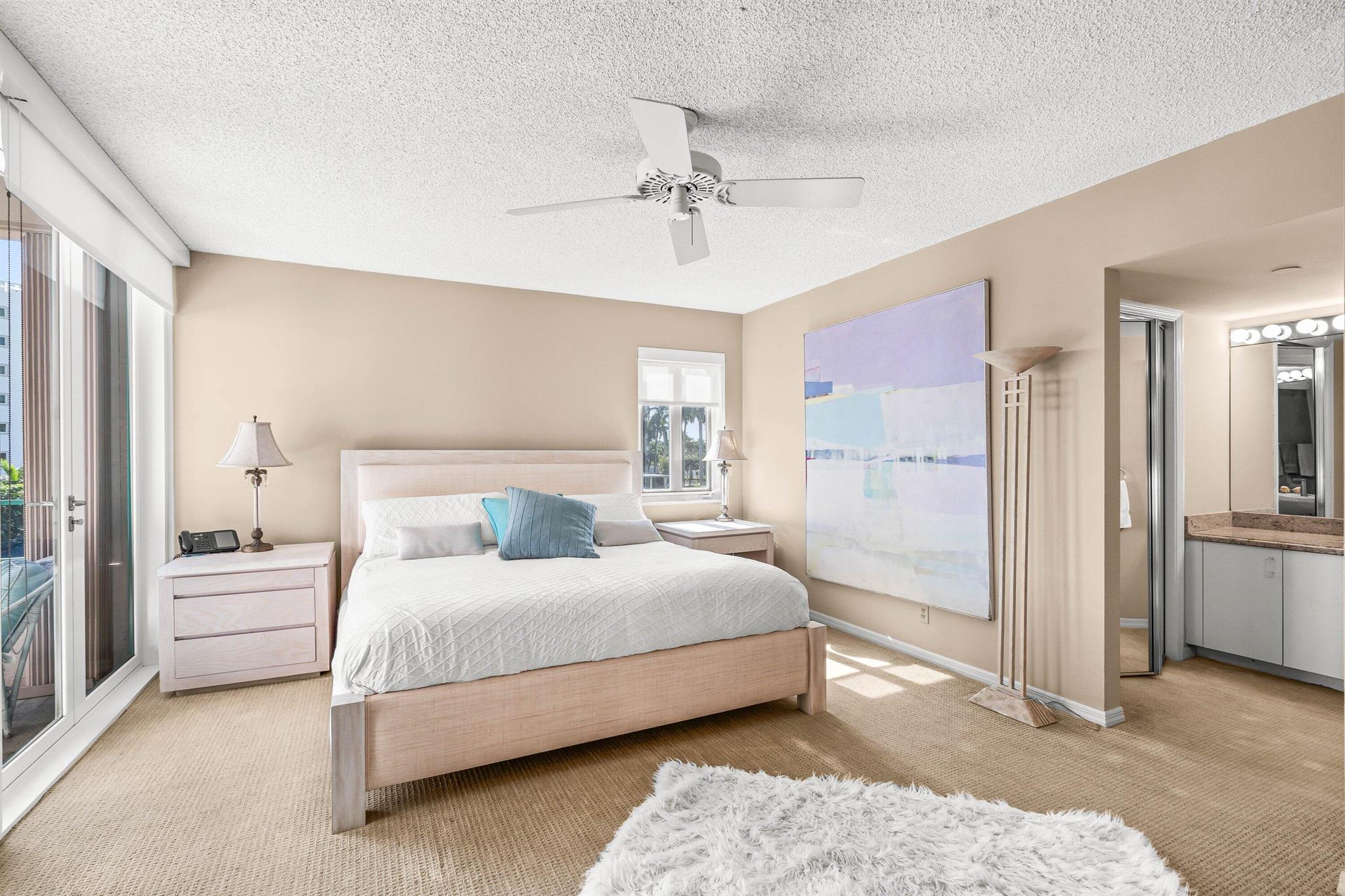 MIZNER COURT - Residential