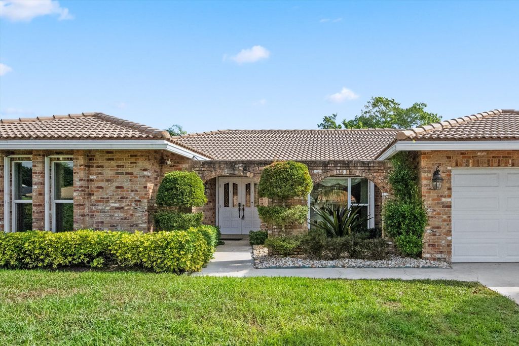 Photo of 20203 Back Nine Drive, Boca Raton, FL 33498 (MLS # R11154441)