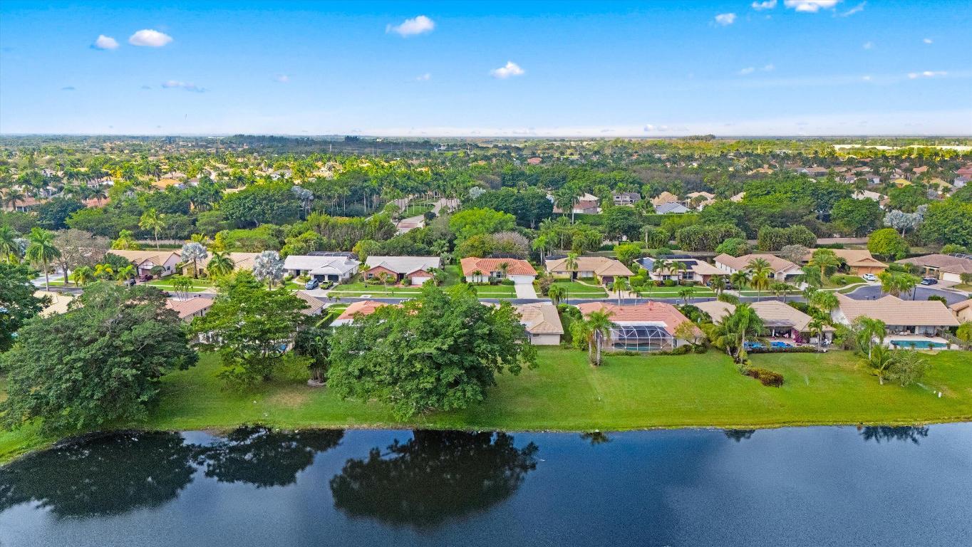 BOCA GREENS 2 - Residential