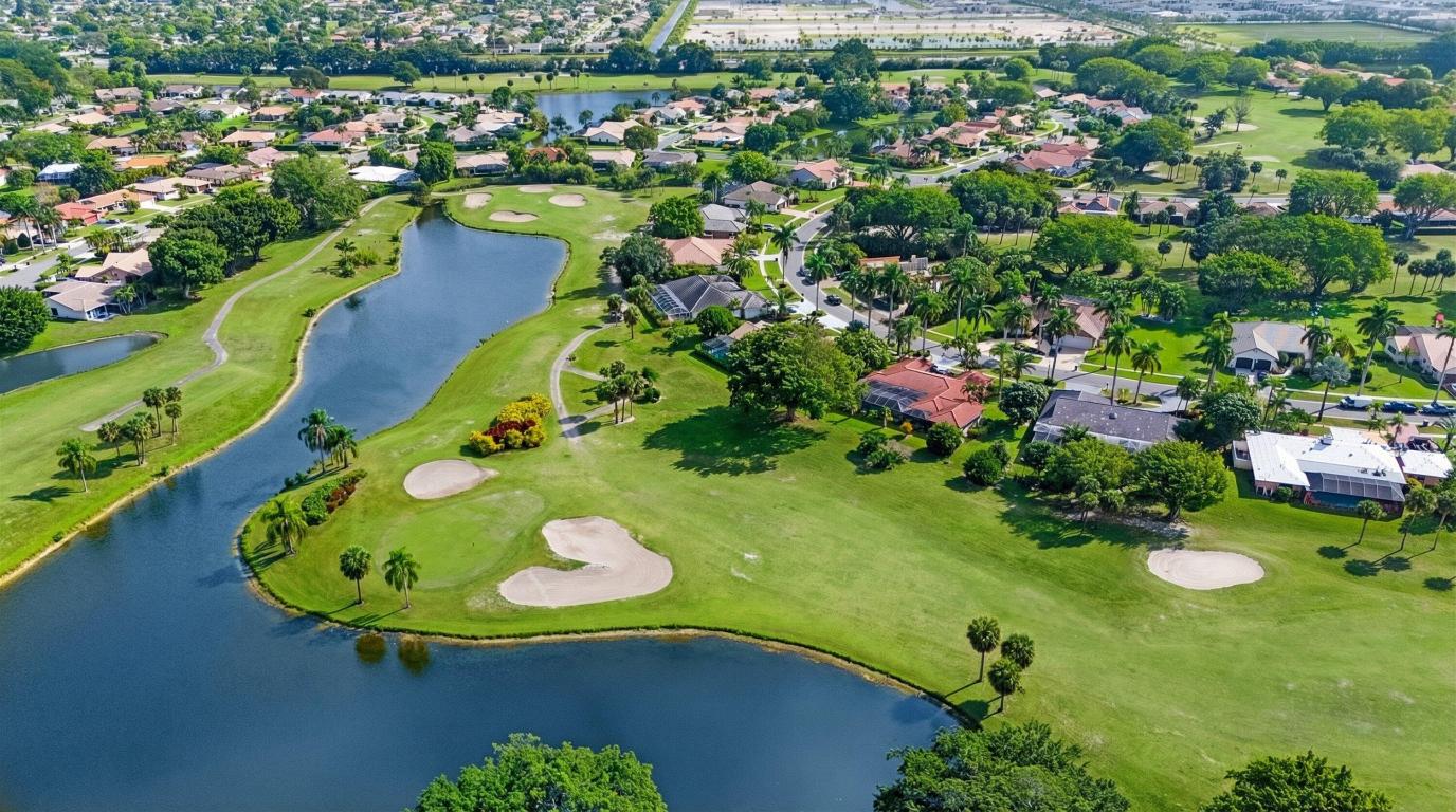 BOCA GREENS 2 - Residential