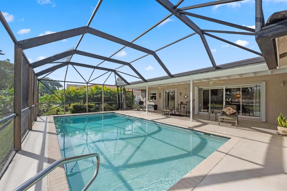 BOCA GREENS 2 - Residential