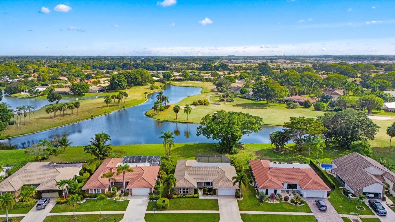 BOCA GREENS 2 - Residential