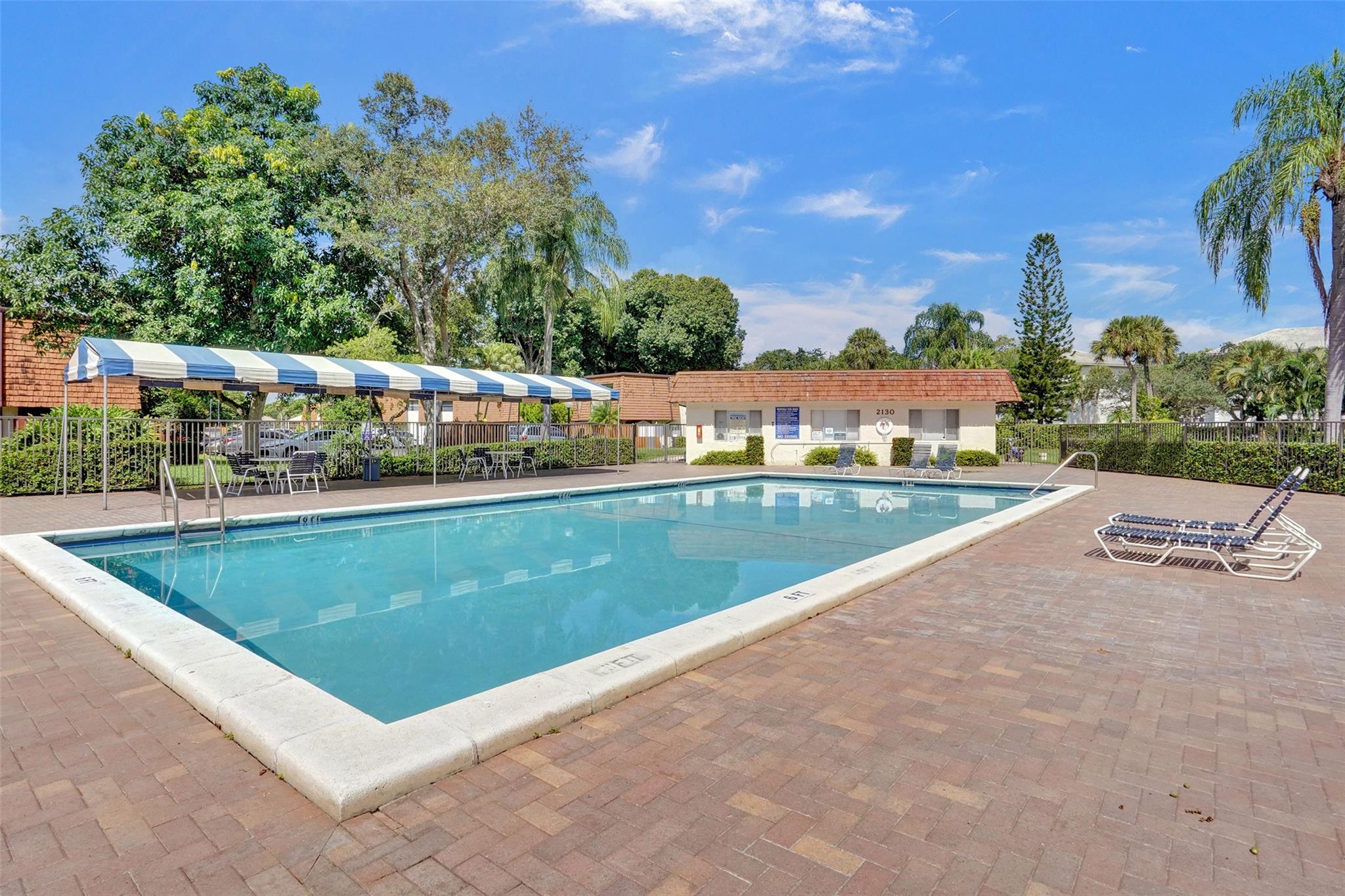 WOODVALE - Residential