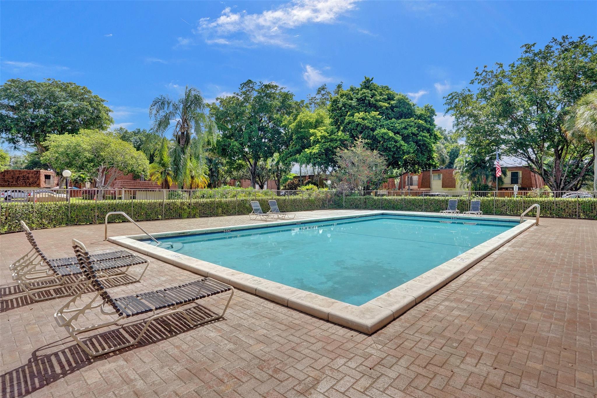 WOODVALE - Residential
