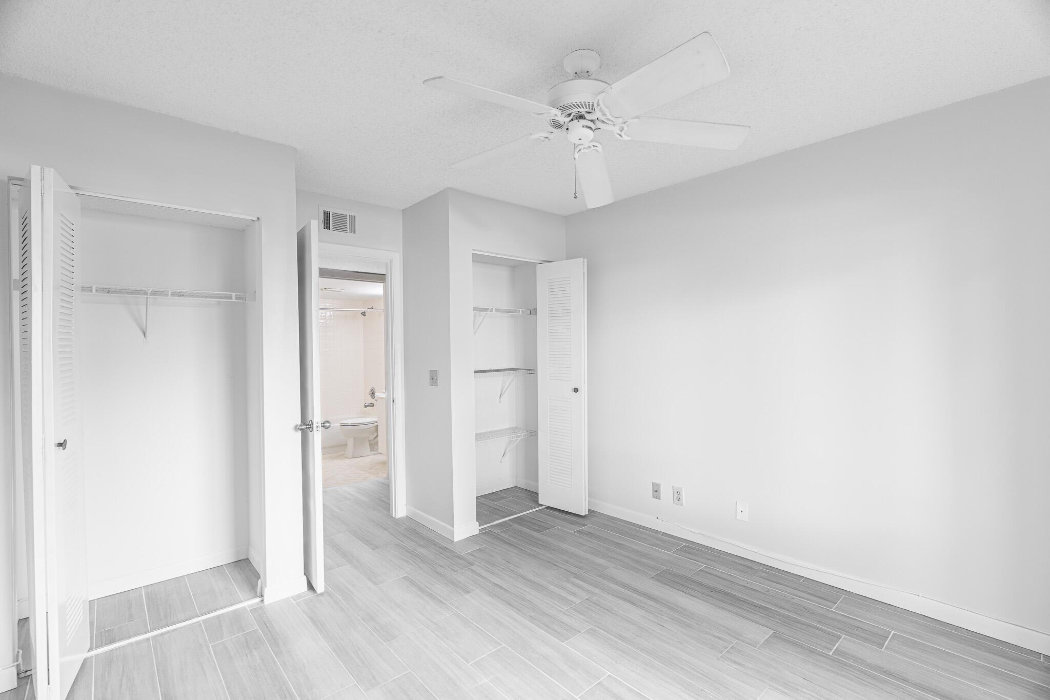 PINE RIDGE AT MARTIN DOWN - Residential
