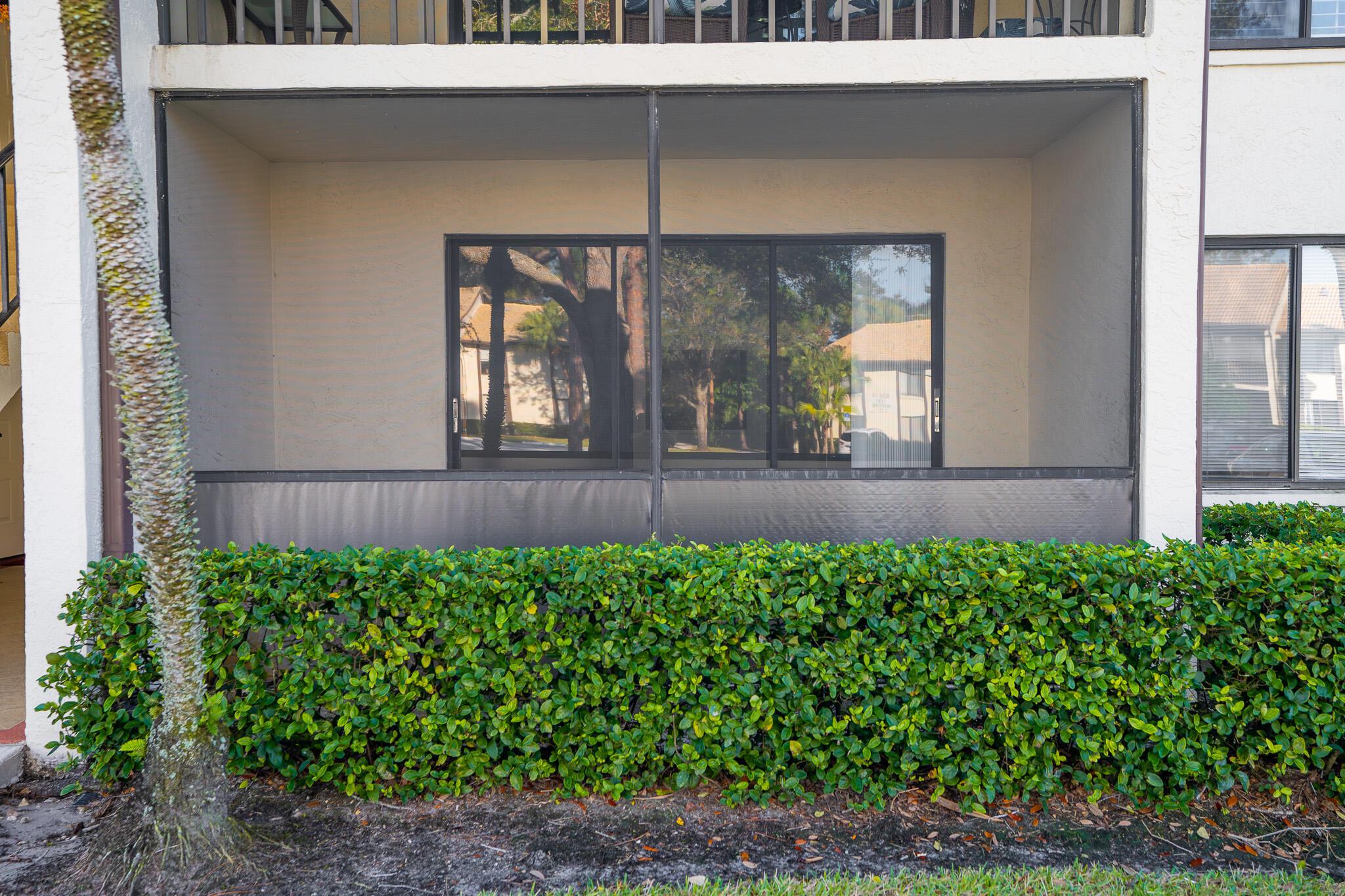 PINE RIDGE AT MARTIN DOWN - Residential