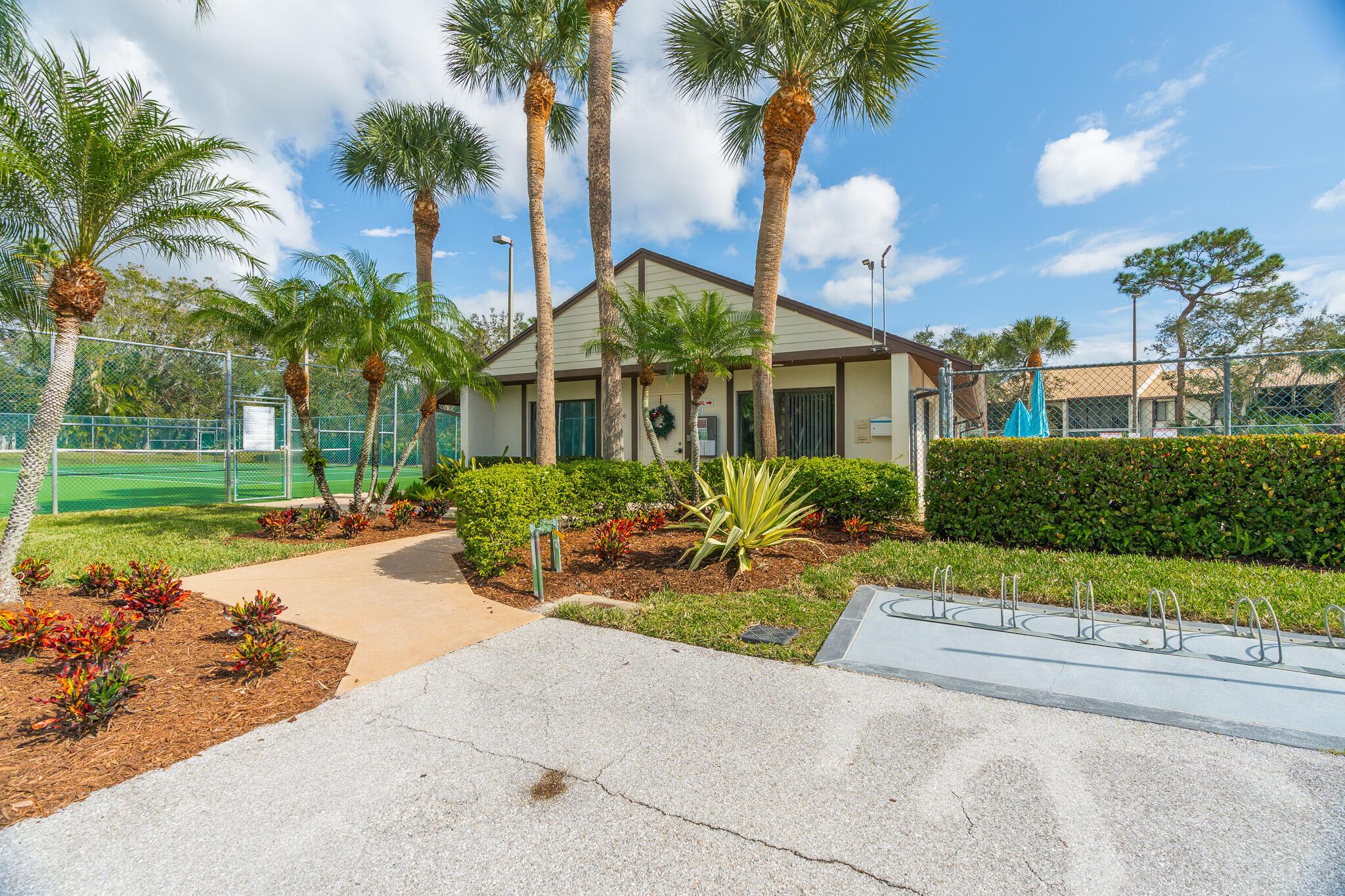 PINE RIDGE AT MARTIN DOWN - Residential