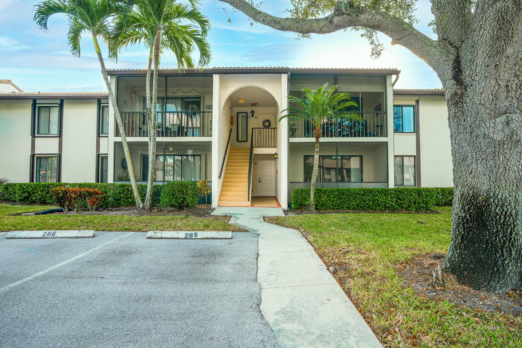 Let's Make a Deal. Welcome to The Desirable Pine Ridge Community of Palm City! This is a Beautiful 3 Bedroom, 2 Bathroom 1st Floor Corner Unit. Located In All Aged and Gated Community. You'll Have Access to a Heated Pool, Spa, Clubhouse, Tennis/ Pickleball Courts and BBQ Area. Ready To Move In. Assigned Parking Right Near the Front Door. No Walking Around the Entire Building. Covered Area Over the Front Door. Within the Highly Sought-After Martin County School District. Don't Miss Out--Schedule You're Showing Today!