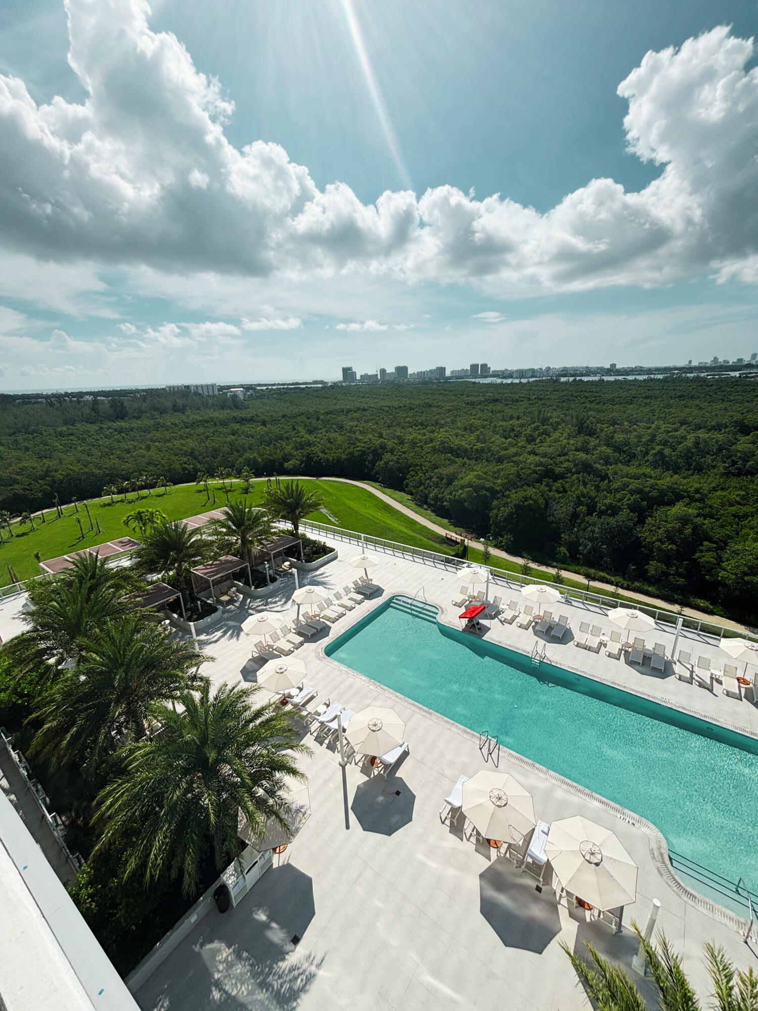 2411 Laguna Circle 1104
