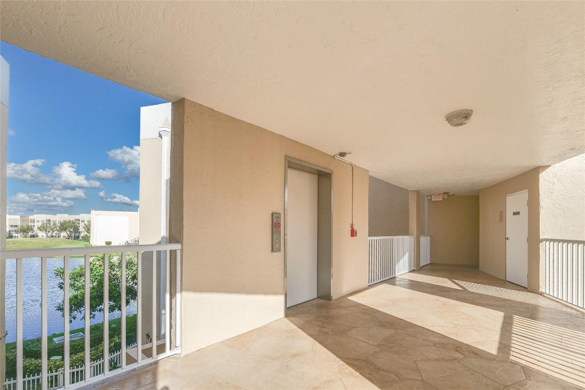 Sunrise Lakes Phase IV - Residential