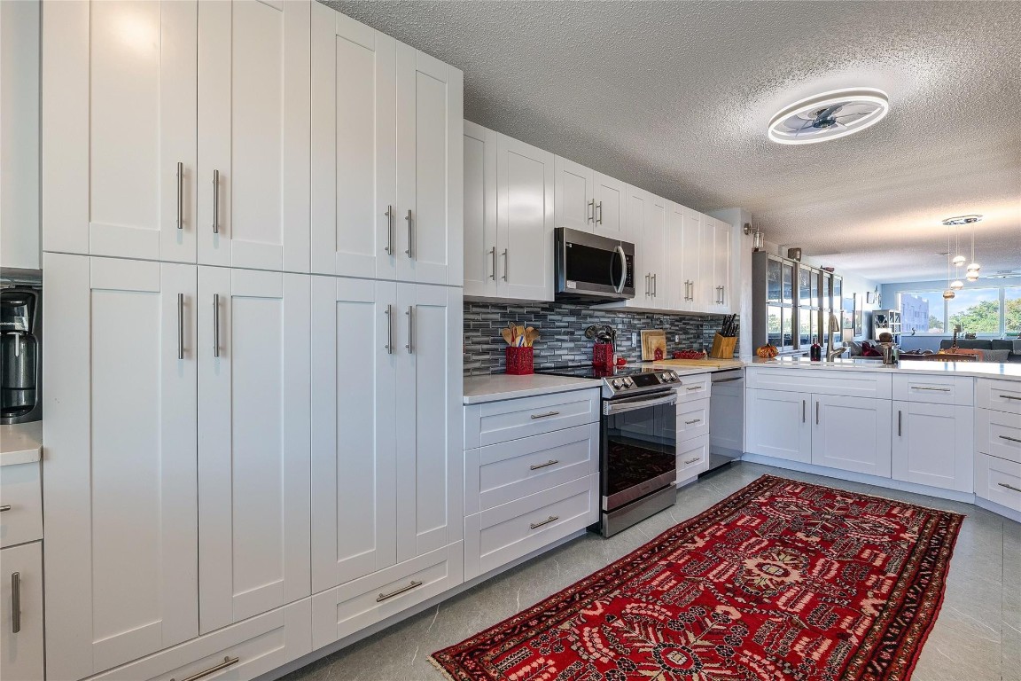 Sunrise Lakes Phase IV - Residential