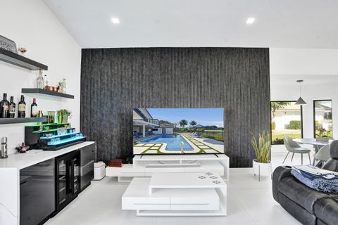 Tiny photo for 10818 River Glenn Drive, Boca Raton, FL 33428 (MLS # B26026257)