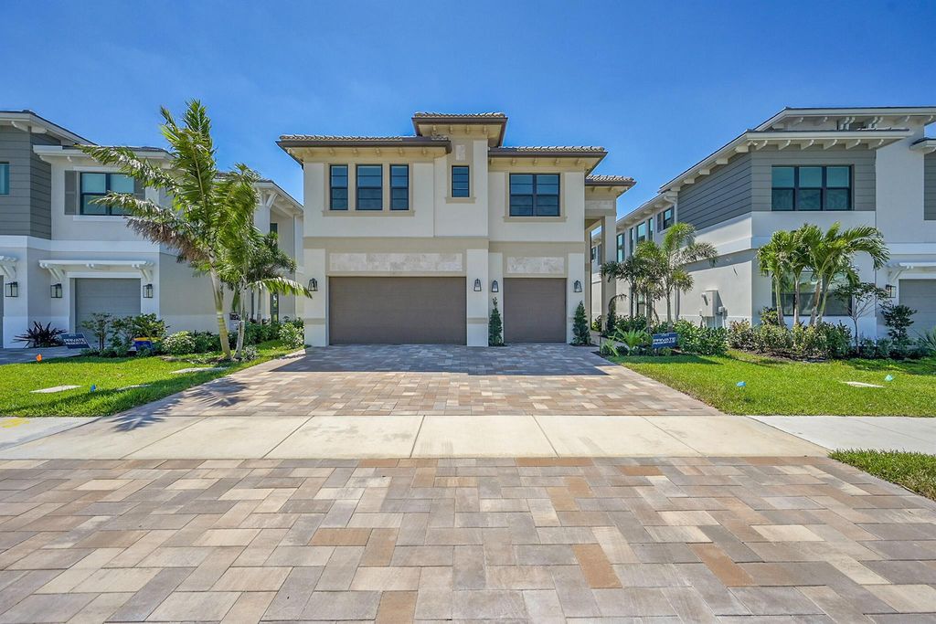 Photo of 13037 Feathering Way, Palm Beach Gardens, FL 33412 (MLS # R11072160)