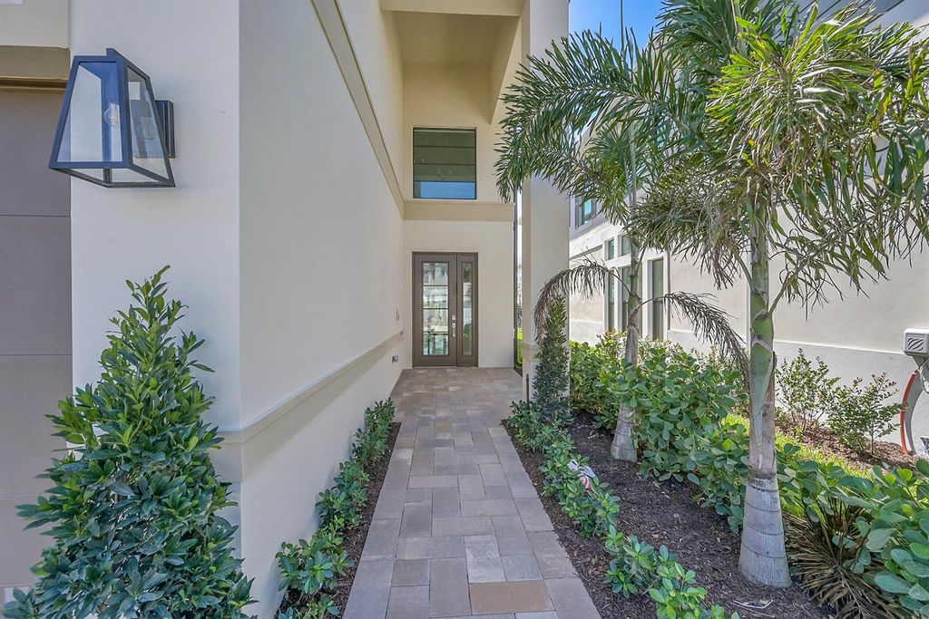 Photo of 13037 Feathering Way, Palm Beach Gardens, FL 33412 (MLS # R11072160)