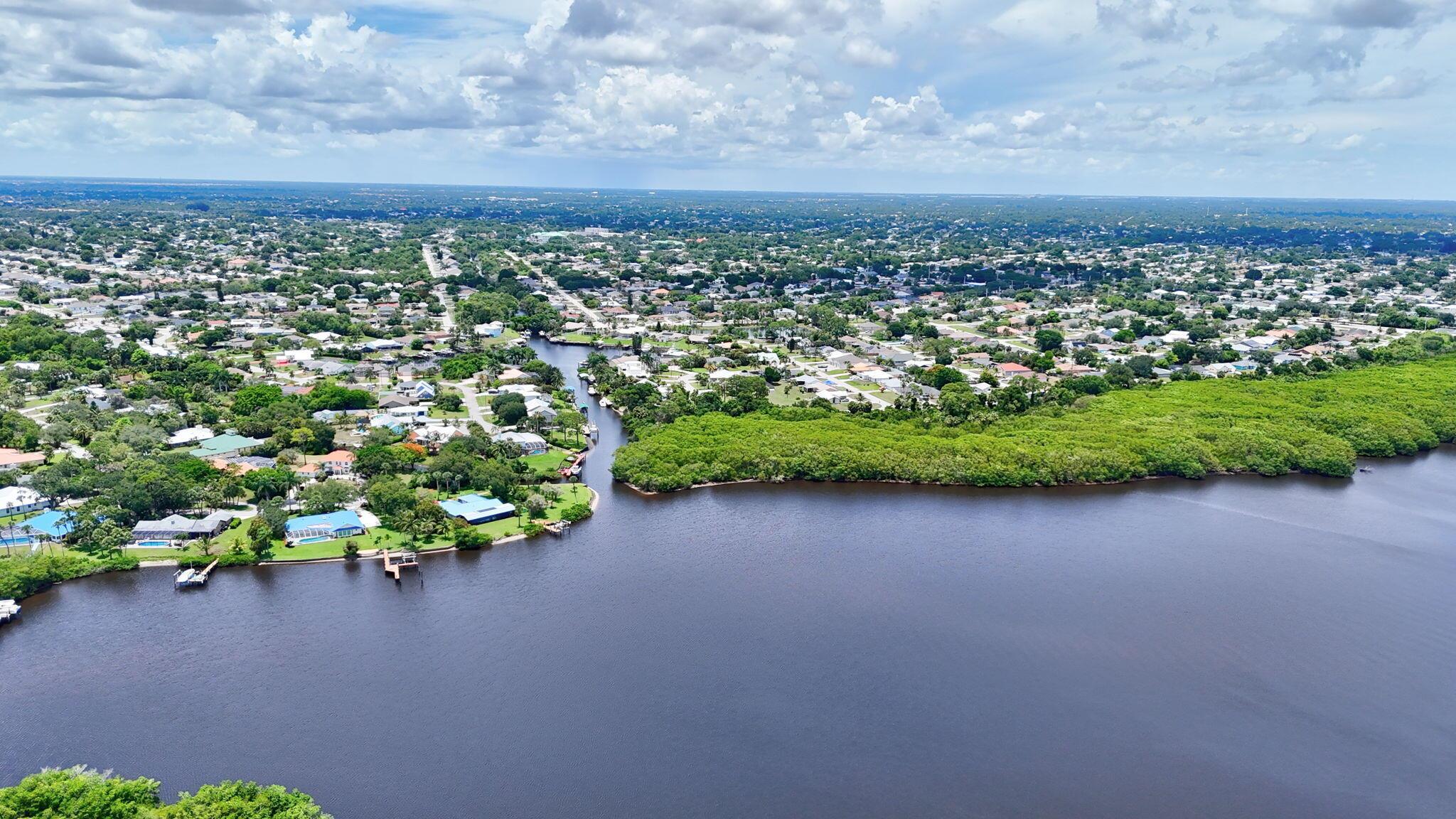 PORT ST LUCIE SECTION 18 - Residential