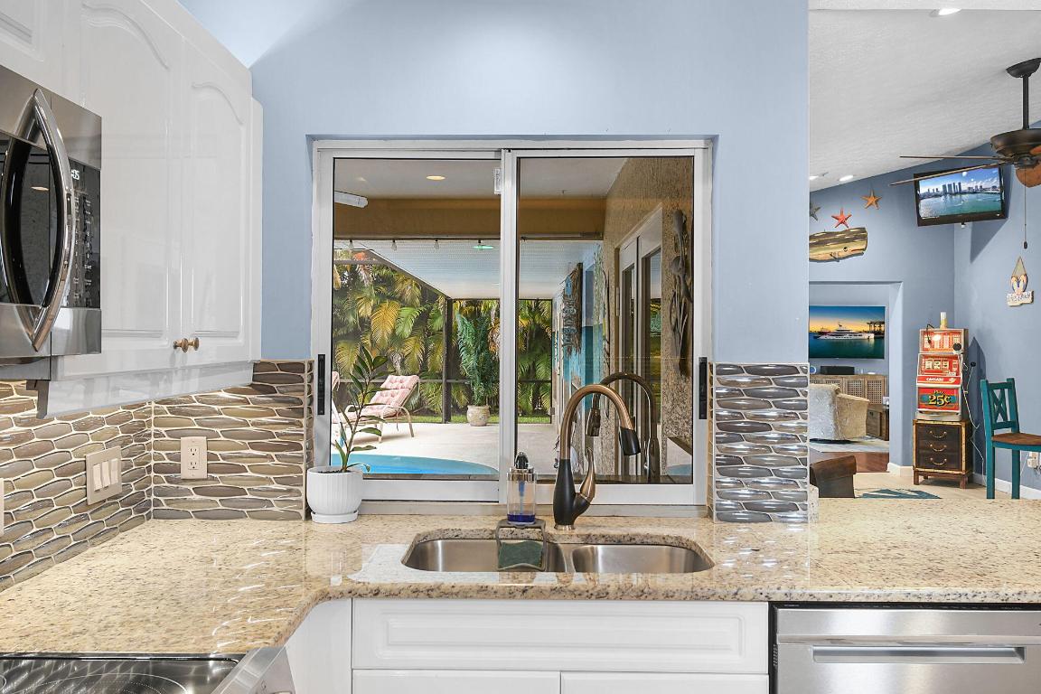 PORT ST LUCIE SECTION 18 - Residential