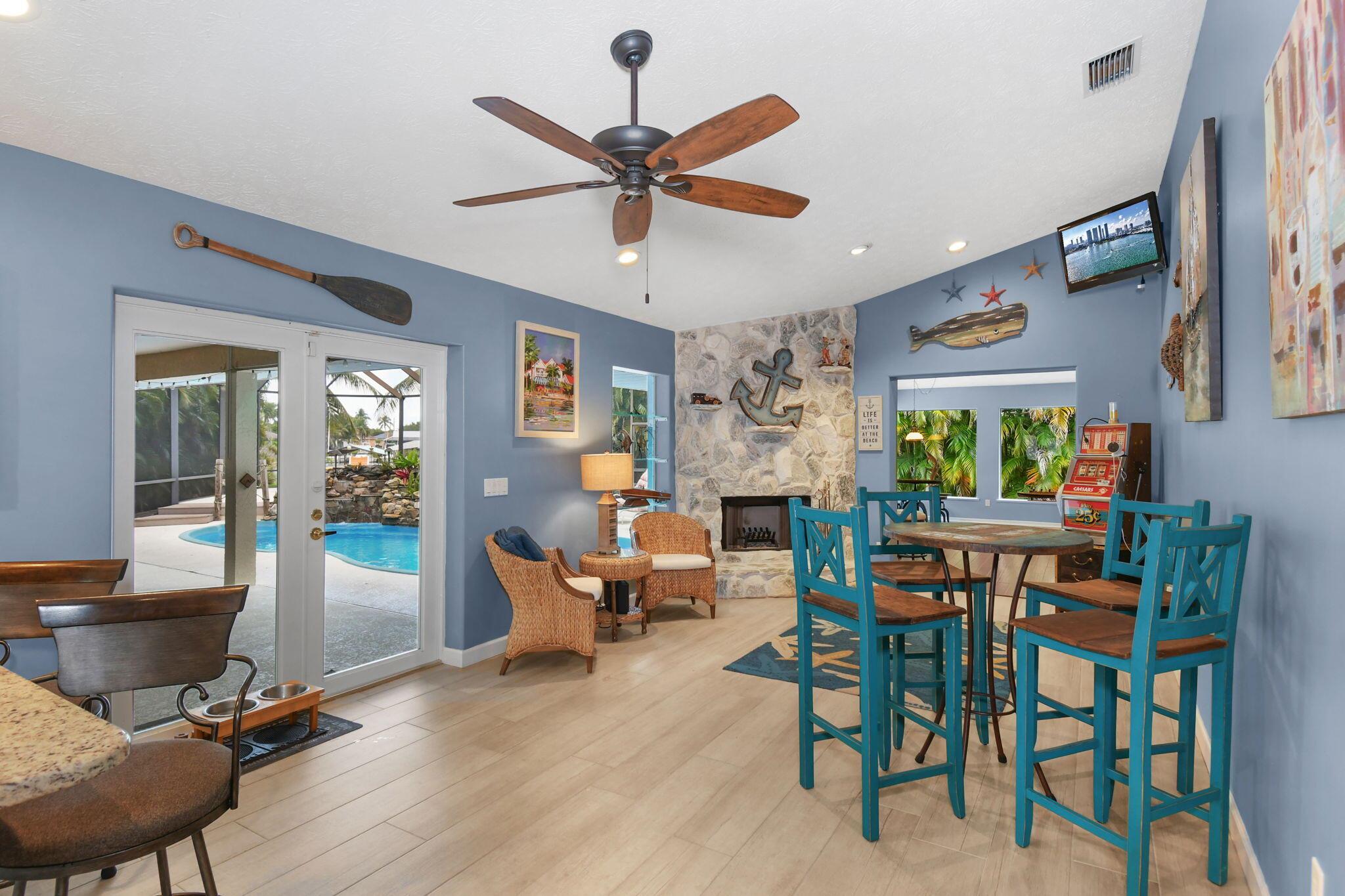 702 SE Adams Court, Port St Lucie, FL, 34984/$1,250,000 4 702 SE Adams Court
