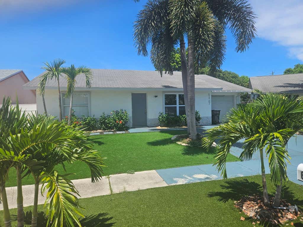 Photo of 6147 Moonbeam Drive, Lake Worth, FL 33463 (MLS # R11139366)