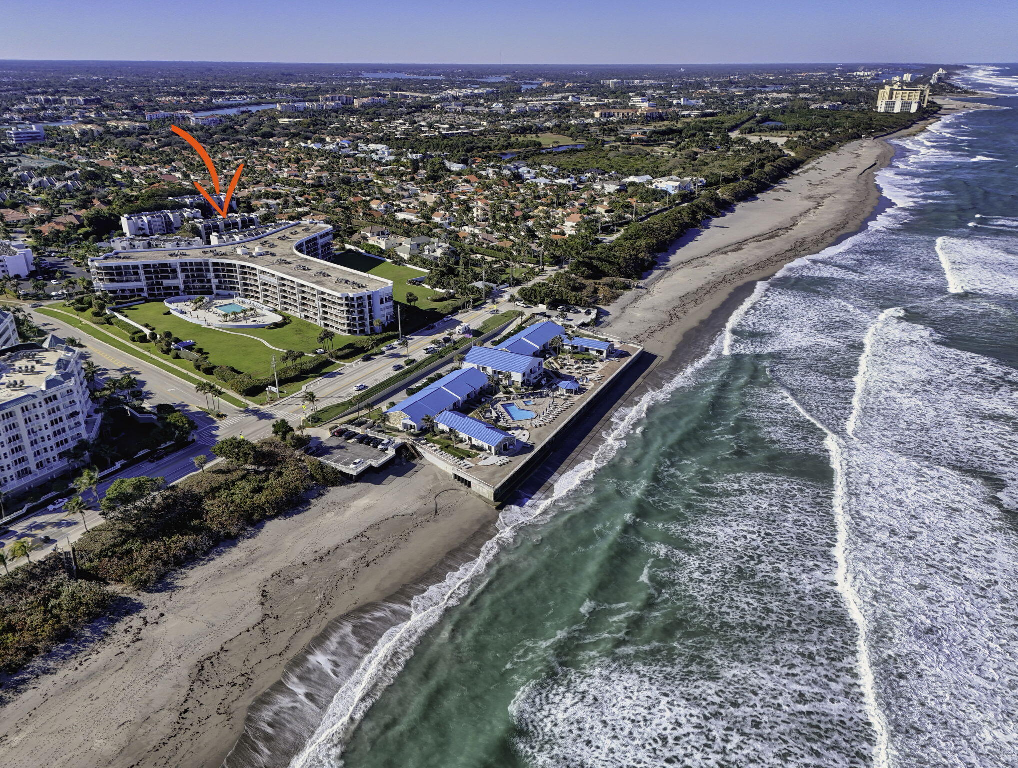SEA RISE COND DECL FILED 9-21-81 - Residential