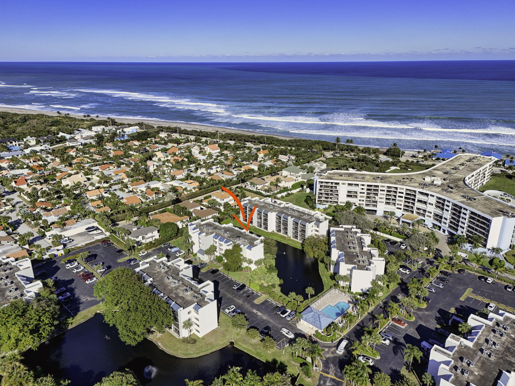 SEA RISE COND DECL FILED 9-21-81 - Residential