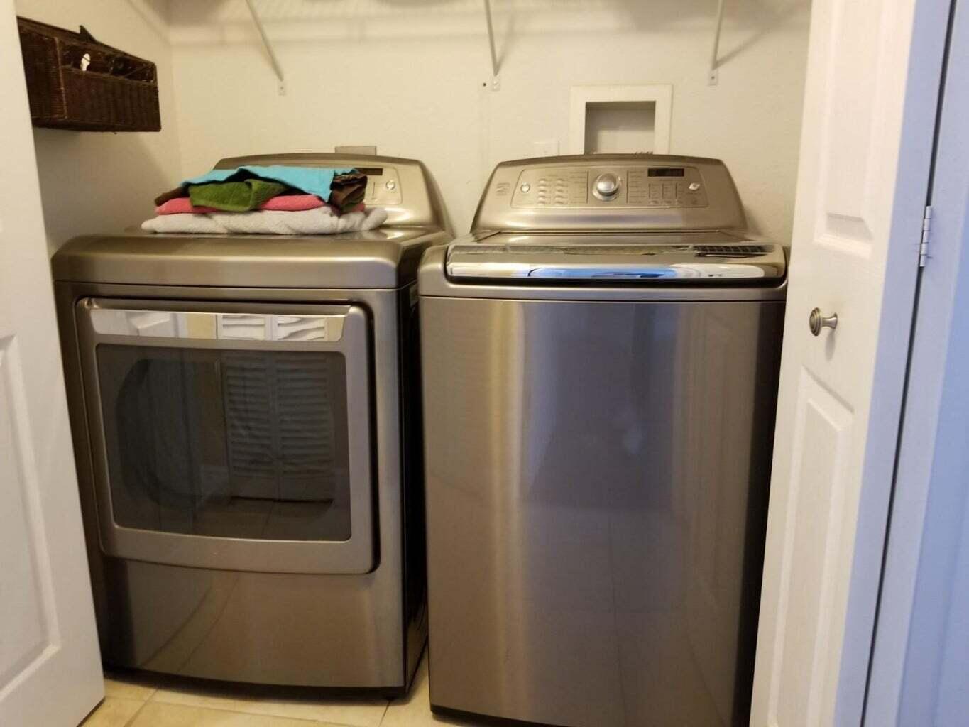 PALM BEACH PLACE CONDO - Residential Lease