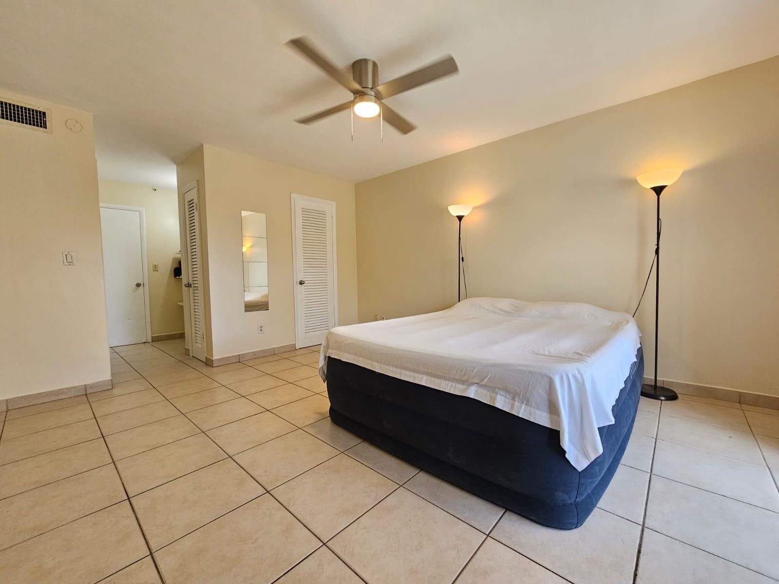 SIXTH HORIZONS CONDO - Residential Lease