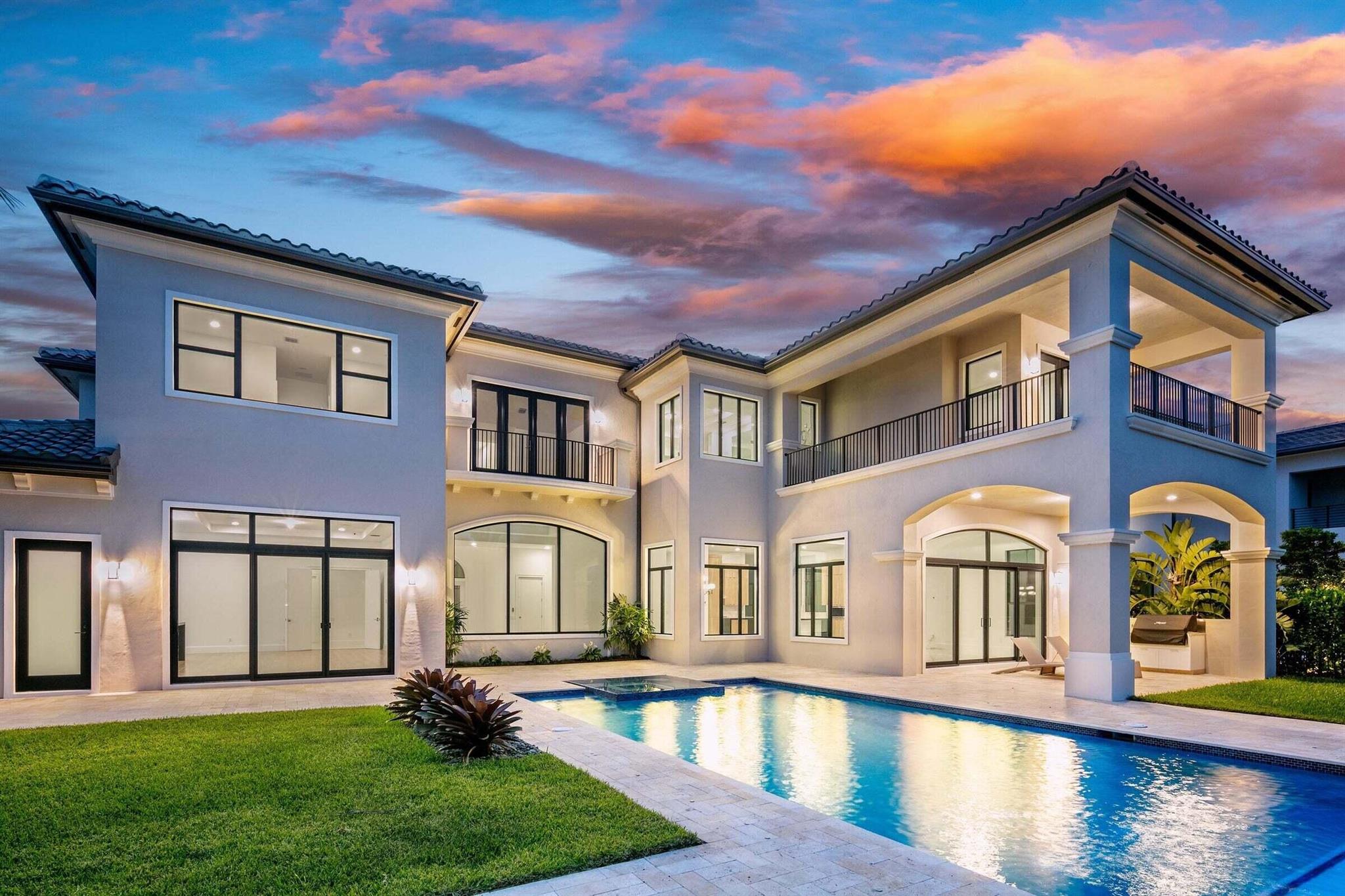 BOCA BRIDGES - Residential