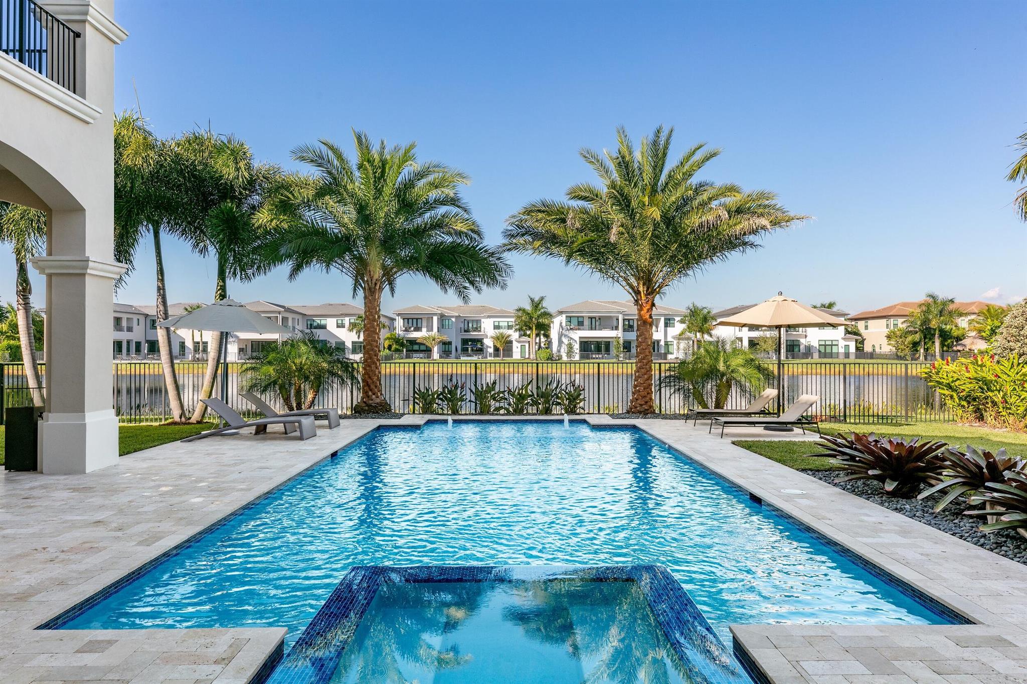 BOCA BRIDGES - Residential