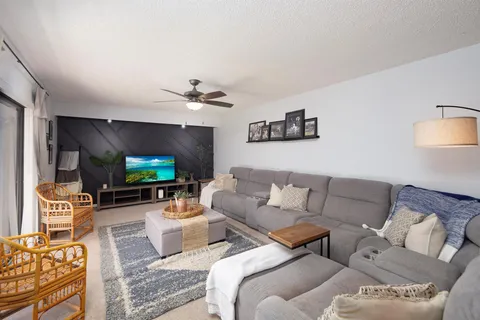 2980 SW Sunset Trace Circle, Palm City, FL MLS: R11087699