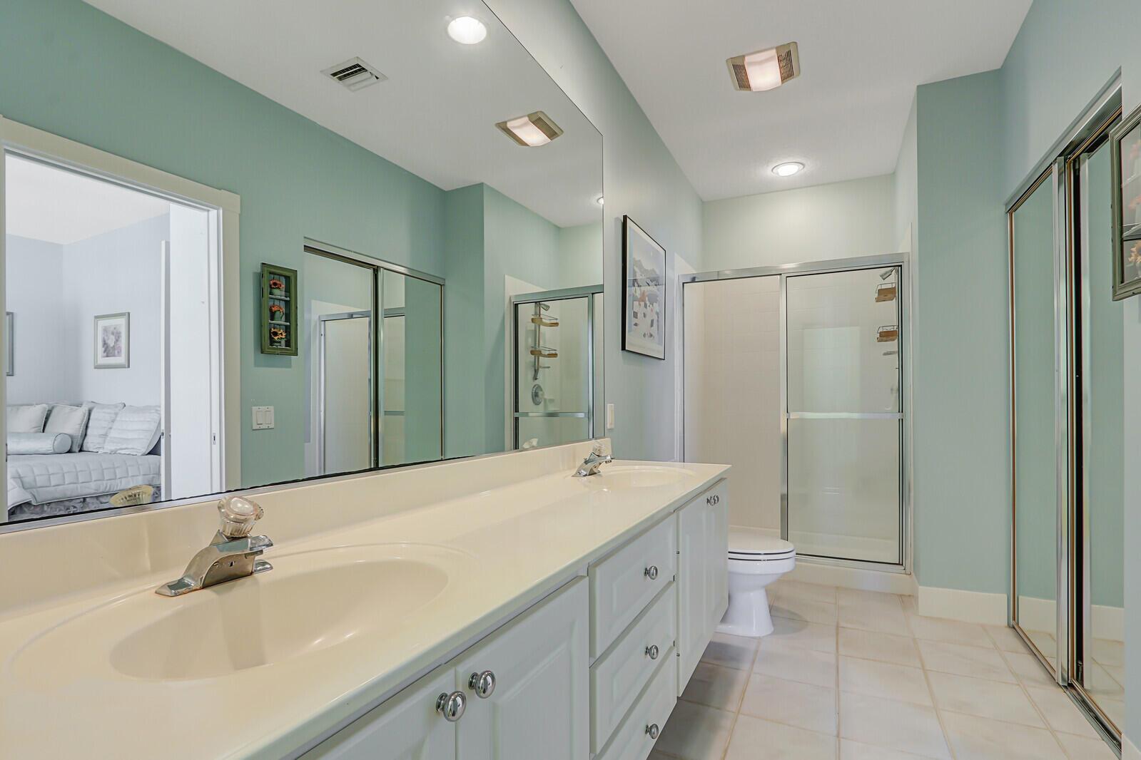Tequesta Oaks - Residential