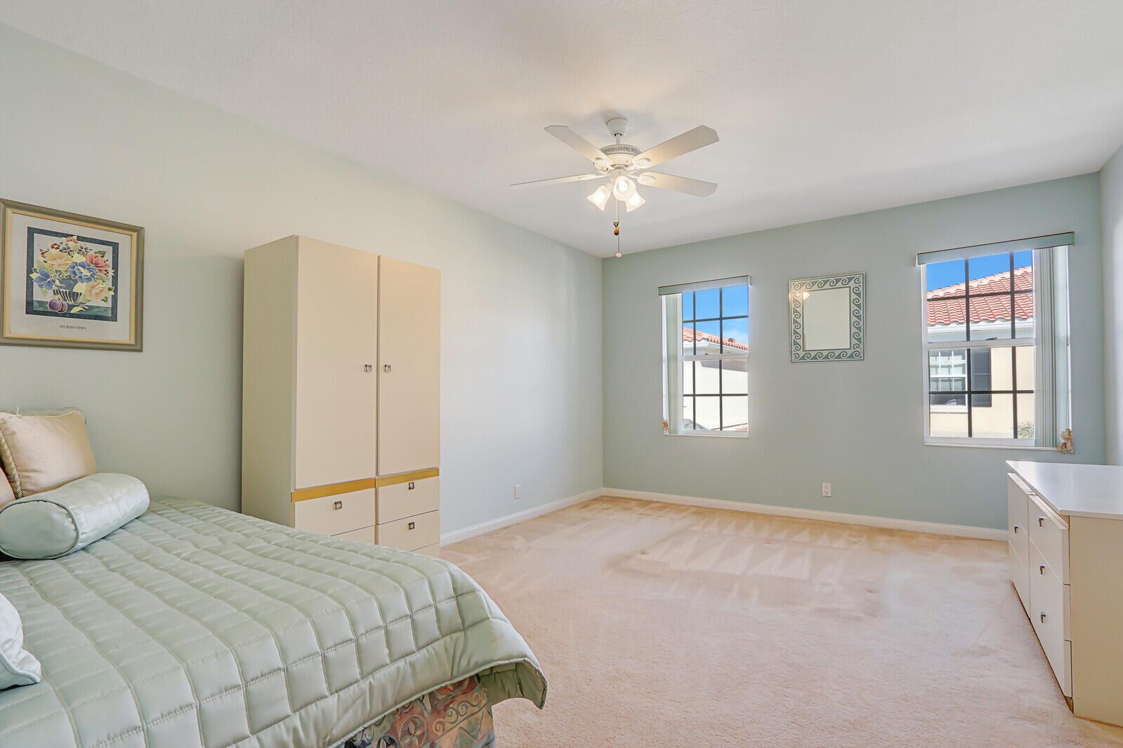 Tequesta Oaks - Residential
