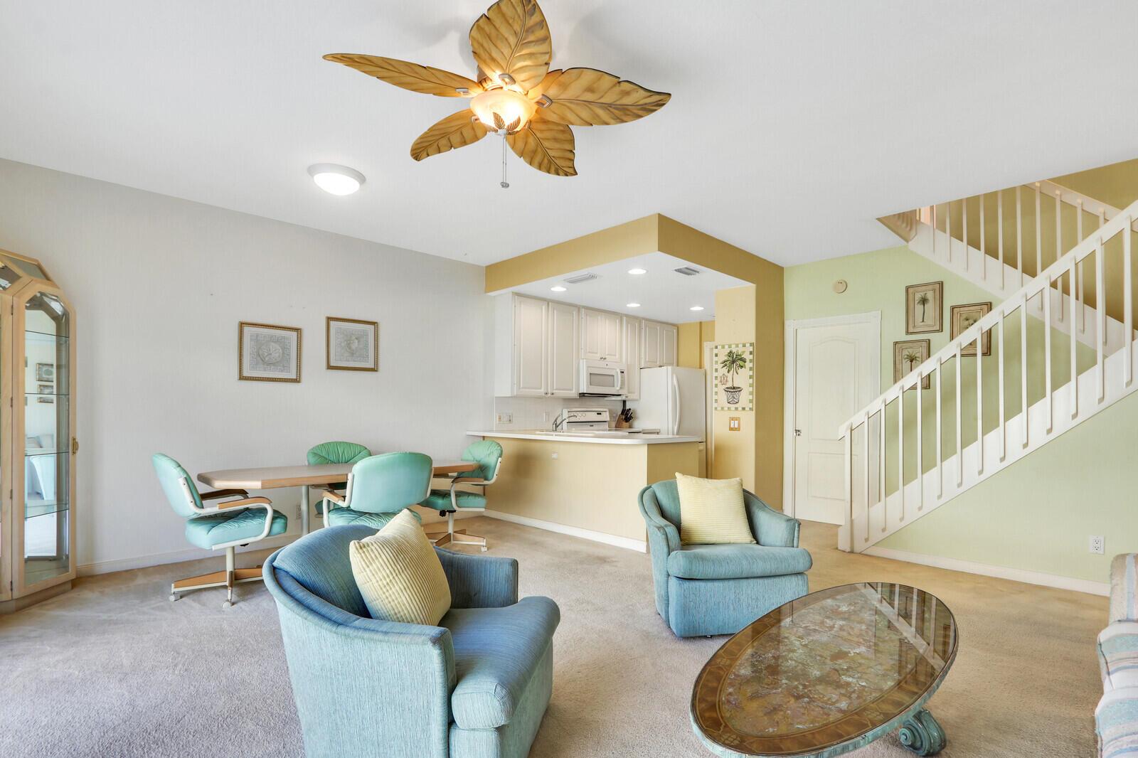 Tequesta Oaks - Residential