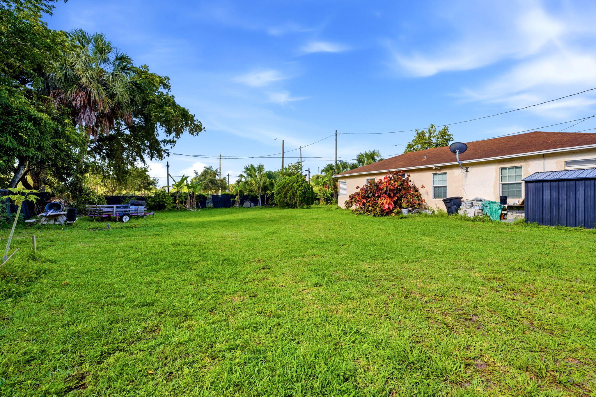 823 Doctor Martin Luther King Junior Boulevard 823
