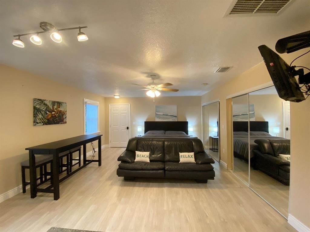 Photo of 6100 Francis Street, Jupiter, FL 33458 (MLS # R10767455)