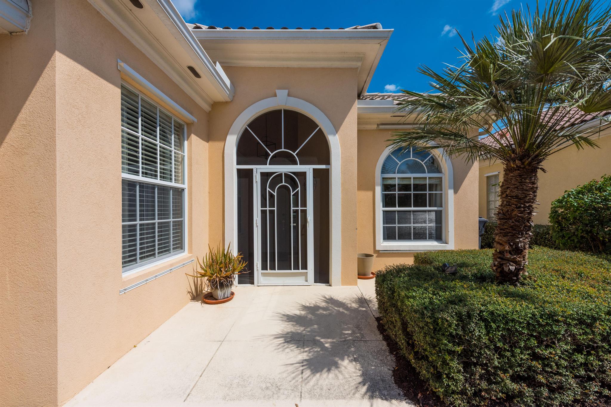 VILLAGEWALK OF WELLINGTON - Residential Lease