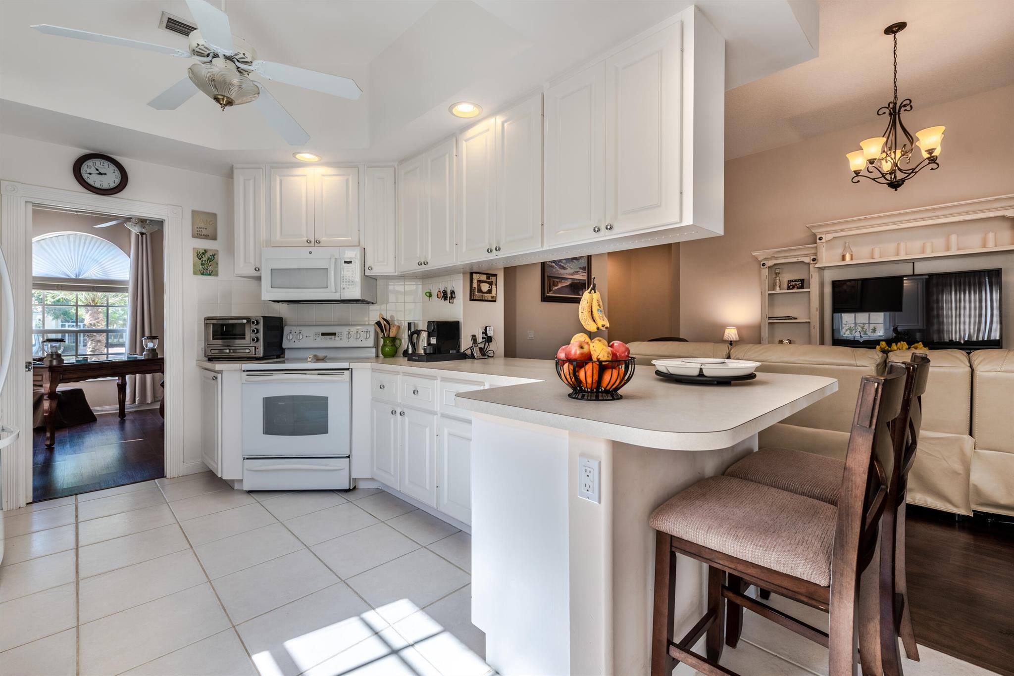 VILLAGEWALK OF WELLINGTON - Residential Lease