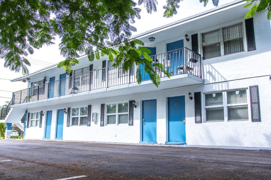 Photo of 101 NE 4th Street #5, Delray Beach, FL 33444 (MLS # R11027715)